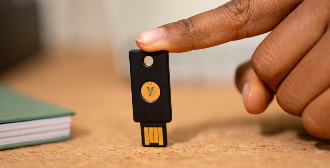 Eliminating enterprise risk: One phishing-resistant user at a time Yubikey